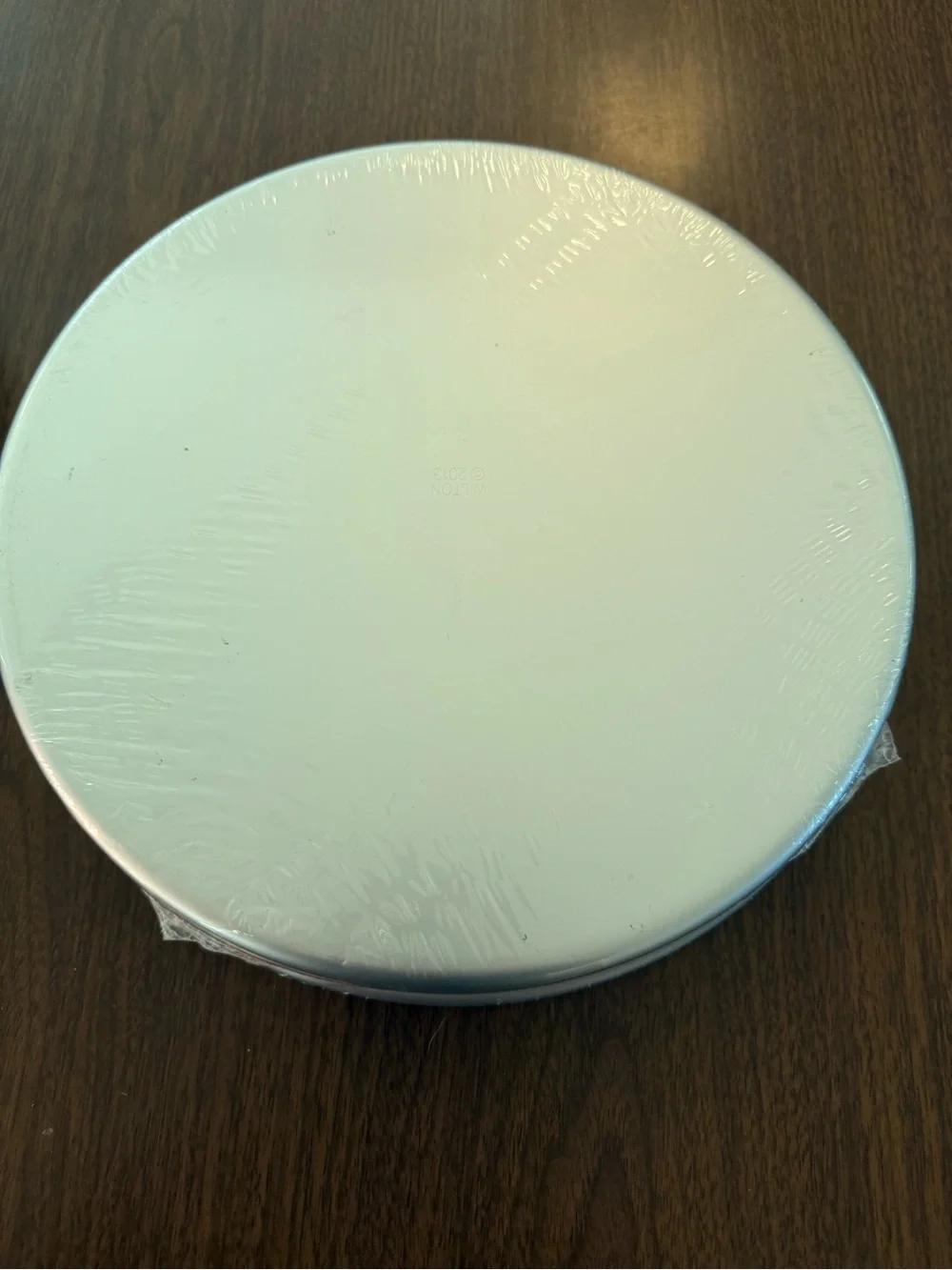 Wilton Round Cake Pans — Silver Aluminum